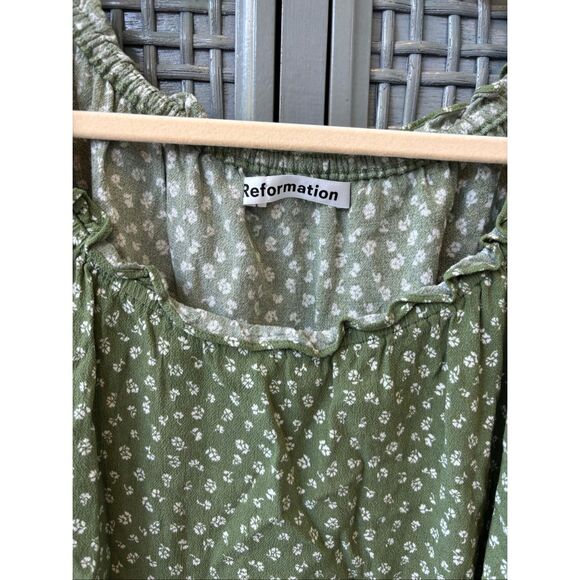 Reformation Cheyanne Top Lassie Green Floral, Sm $118 E47 - Picture 4 of 7
